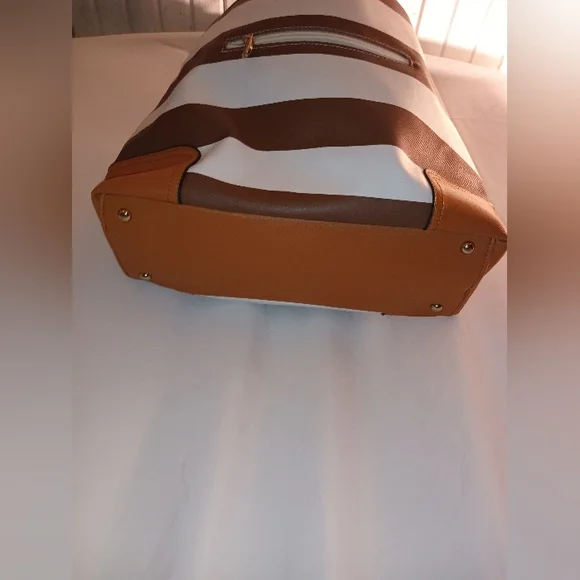 Dasein Large Slouchy Hobo purse - Picture 7 of 7